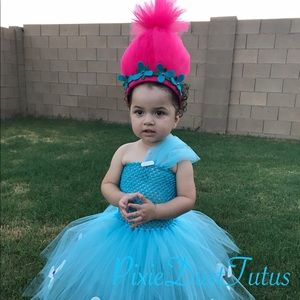 Girls 2T/3T Trolls Poppy Costume w/ Poppy headband
